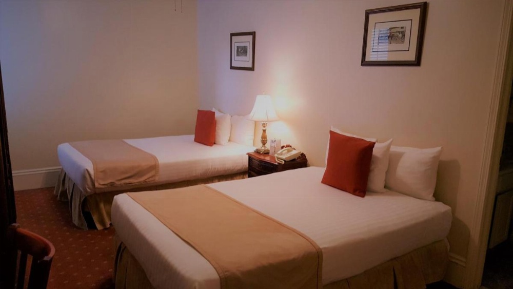 The Monterey Hotel Image 20